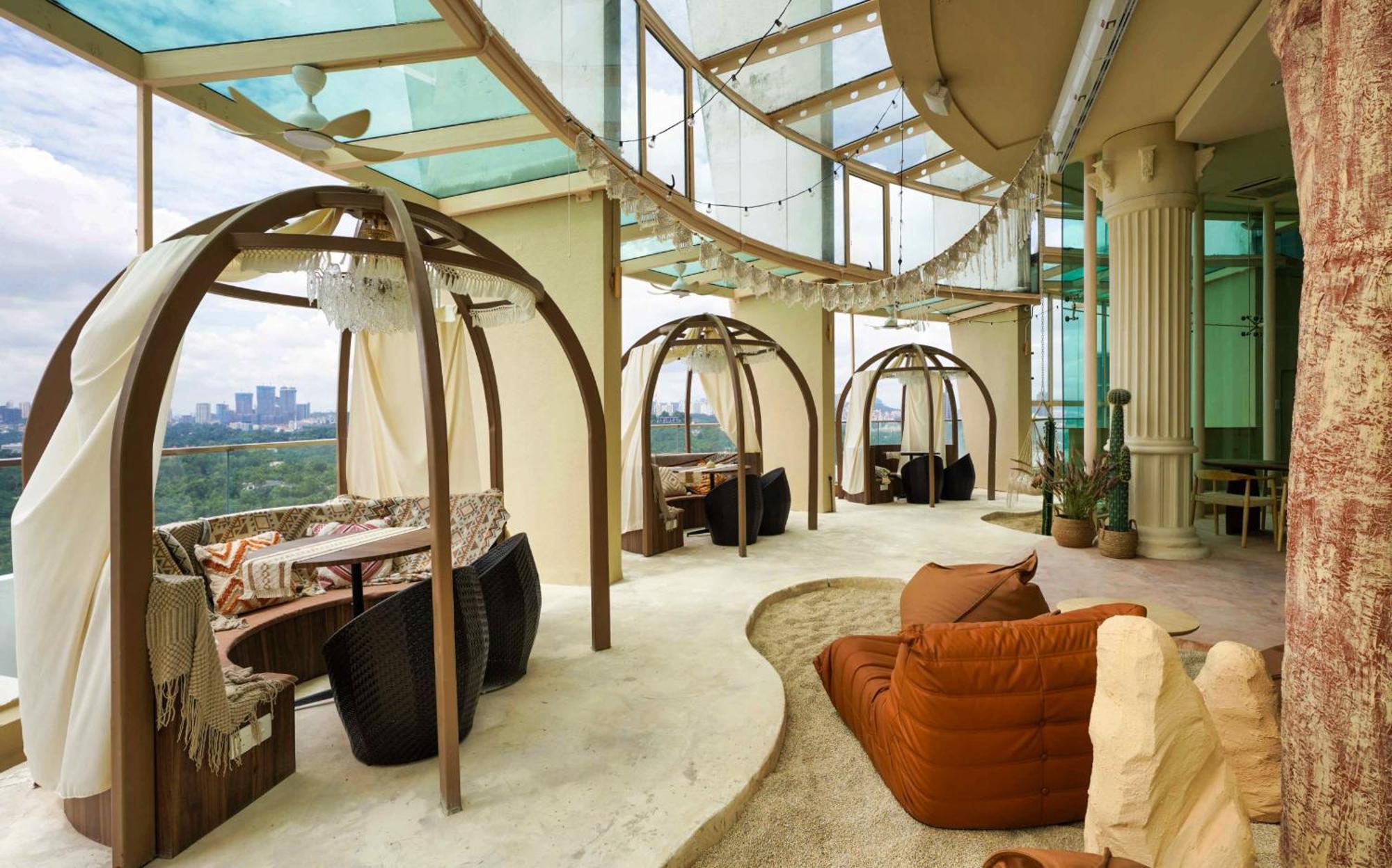 Regalia Suites Infinity Pool 쿠알라룸푸르 외부 사진